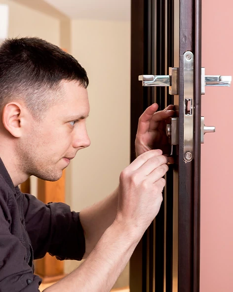 : Professional Locksmith For Commercial And Residential Locksmith Services in Weehawken, NJ